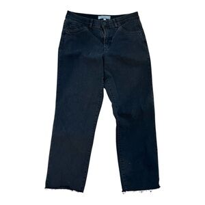 Wit & Wisdom Luxe Touch Girlfriend denim Raw hem Jean Black wash size 10 EUC